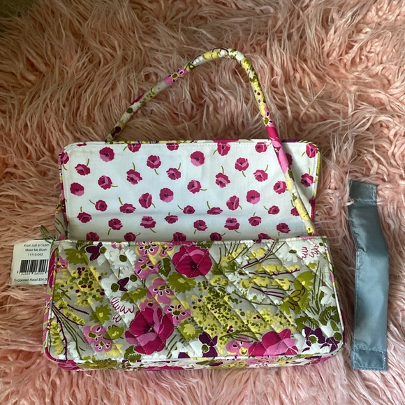 Vera Bradley KNOT JUST A CLUTCH Make Me Blush Pattern Clutch Handbag - Picture 3 of 7